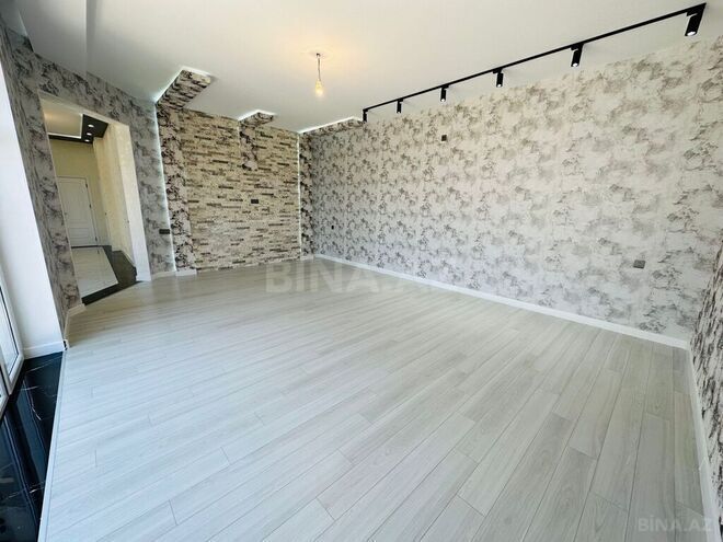 4 otaqlı həyət evi/bağ evi - Şüvəlan q. - 180 m² (23)