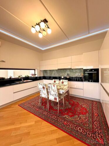 Satılır 5 otaqlı həyət evi/bağ evi 350 m², Şüvəlan q., photo 13 from 20