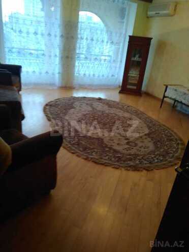 Satılır 4 otaqlı köhnə tikili 120 m², Nizami m., photo 3 from 16