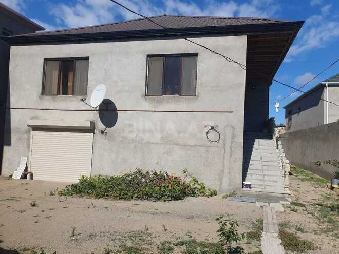4 otaqlı həyət evi/bağ evi - Saray q. - 268 m² (1)