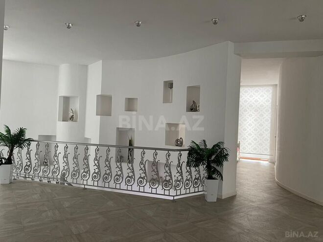 8 otaqlı həyət evi/bağ evi - Şüvəlan q. - 450 m² (17)