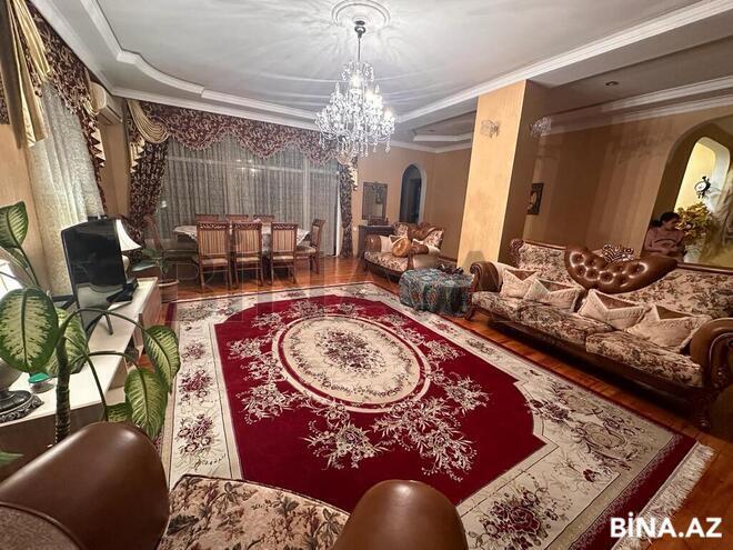 8 otaqlı həyət evi/bağ evi - Bakıxanov q. - 250 m² (13)