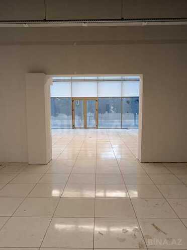 Obyekt - Neftçilər m. - 830 m² (25)