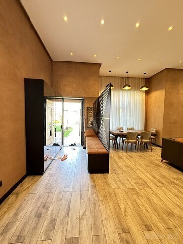 4 otaqlı həyət evi/bağ evi - Şüvəlan q. - 190 m² (14)
