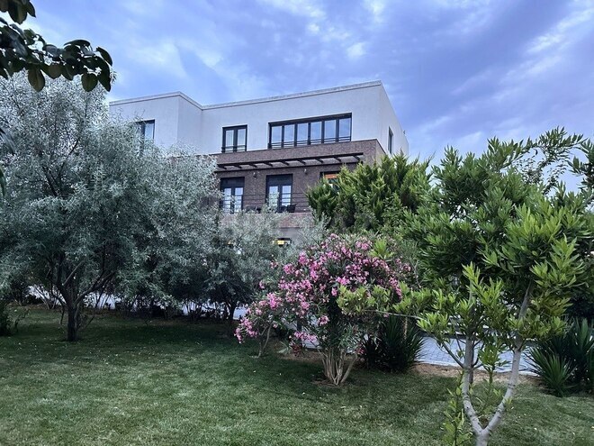 8 otaqlı həyət evi/bağ evi - Nardaran q. - 500 m² (21)