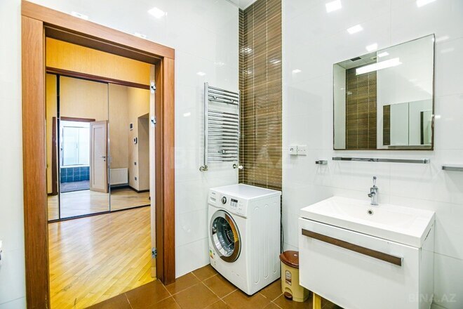 İcarəyə verilir 3 otaqlı yeni tikili 200 m², Sahil m., photo 28 from 32