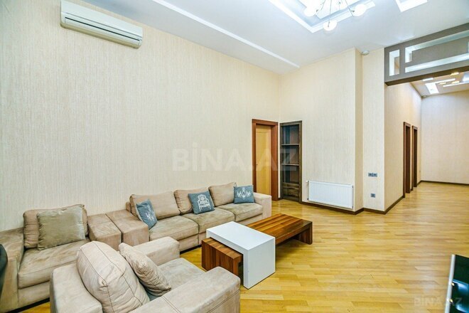 İcarəyə verilir 3 otaqlı yeni tikili 200 m², Sahil m., photo 13 from 32