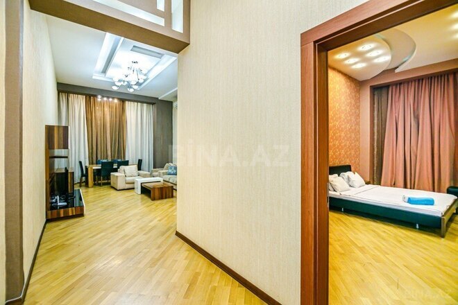 İcarəyə verilir 3 otaqlı yeni tikili 200 m², Sahil m., photo 11 from 32