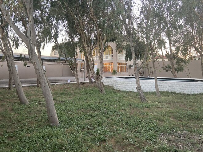 4 otaqlı həyət evi/bağ evi - Mərdəkan q. - 170 m² (1)