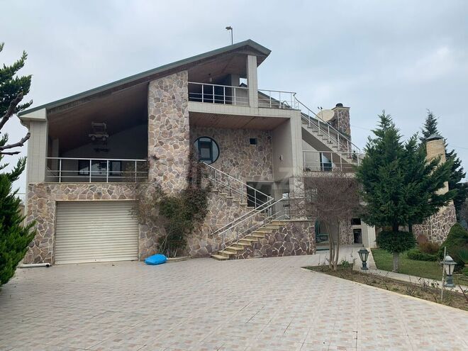 6-комн. дом/дача - пос. Новханы - 280 м² (1)
