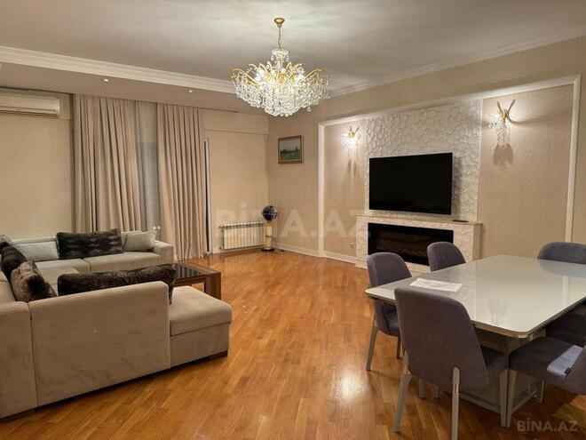 5 otaqlı yeni tikili - 28 May m. - 200 m² (2)