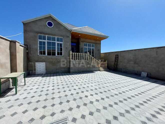 4 otaqlı həyət evi/bağ evi - Zabrat q. - 120 m² (1)