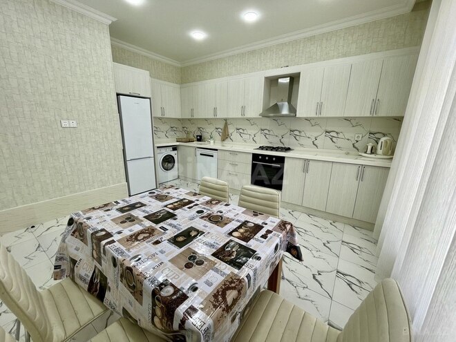 4 otaqlı həyət evi/bağ evi - Mərdəkan q. - 160 m² (10)