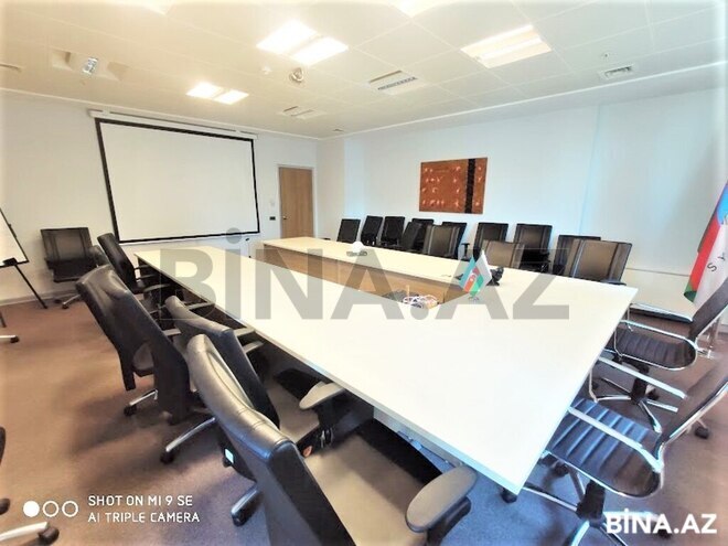 12 otaqlı ofis - Xətai r. - 11000 m² (7)