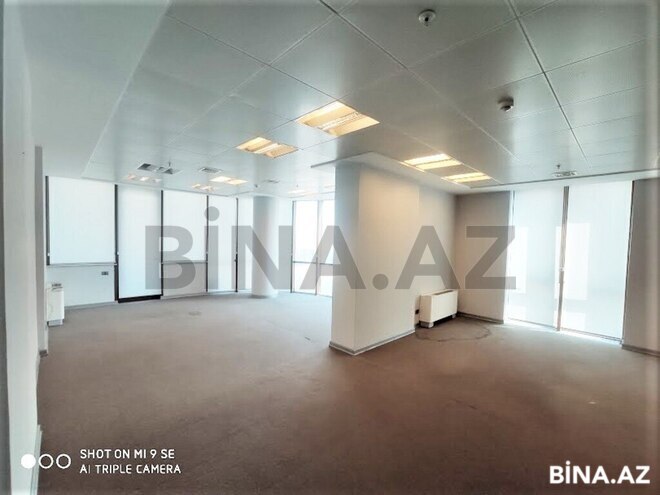 12 otaqlı ofis - Xətai r. - 11000 m² (12)