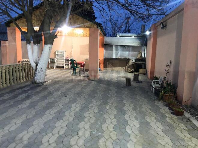 5 otaqlı həyət evi/bağ evi - Novxanı q. - 300 m² (7)