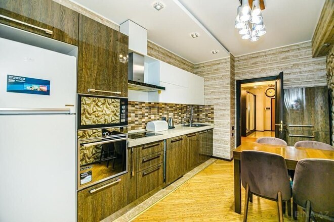 4-комн. новостройка - м. 28 мая - 240 м² (10)