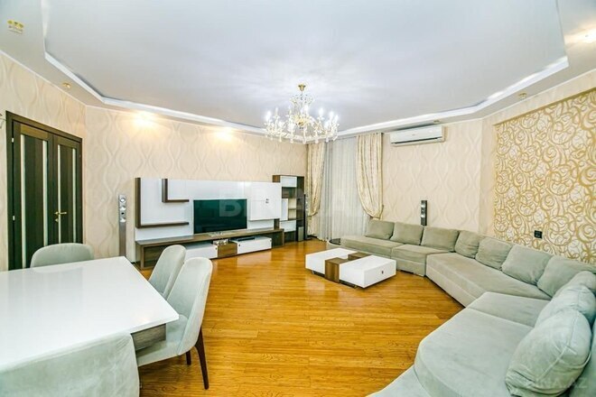 4-комн. новостройка - м. 28 мая - 240 м² (5)