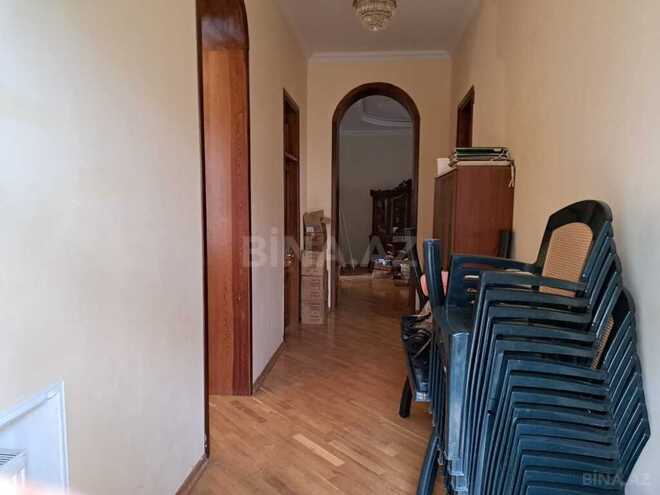 7 otaqlı həyət evi/bağ evi - Novxanı q. - 293 m² (9)