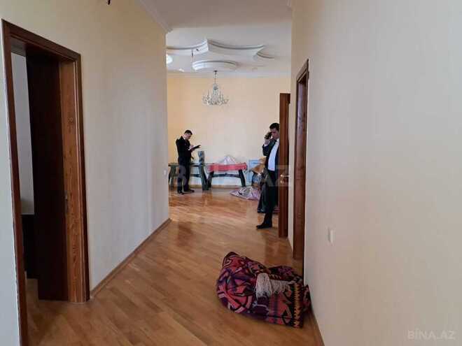 7 otaqlı həyət evi/bağ evi - Novxanı q. - 293 m² (12)