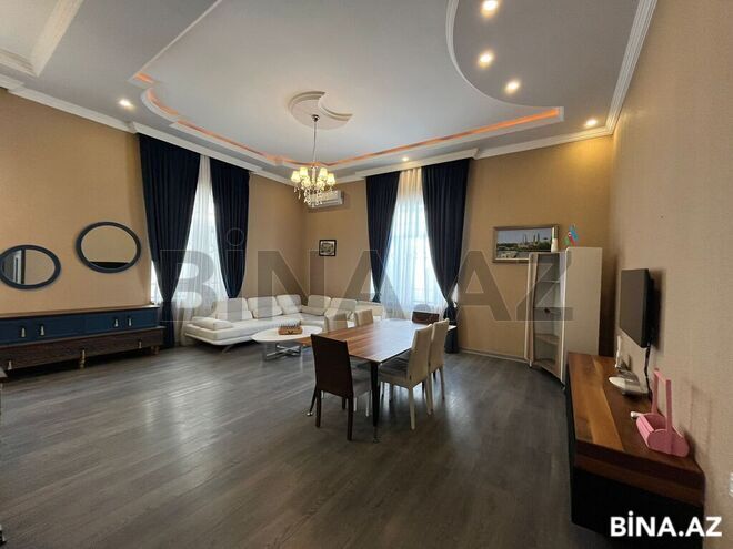 3 otaqlı həyət evi/bağ evi - Şüvəlan q. - 300 m² (25)