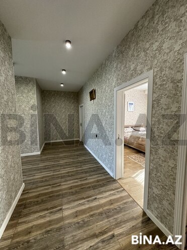 4 otaqlı həyət evi/bağ evi - Şüvəlan q. - 240 m² (22)