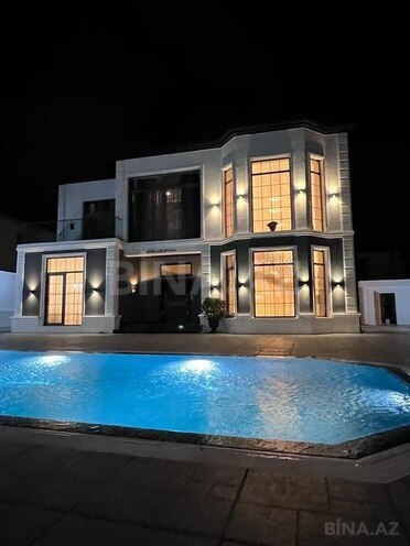 6 otaqlı həyət evi/bağ evi - Şüvəlan q. - 400 m² (1)