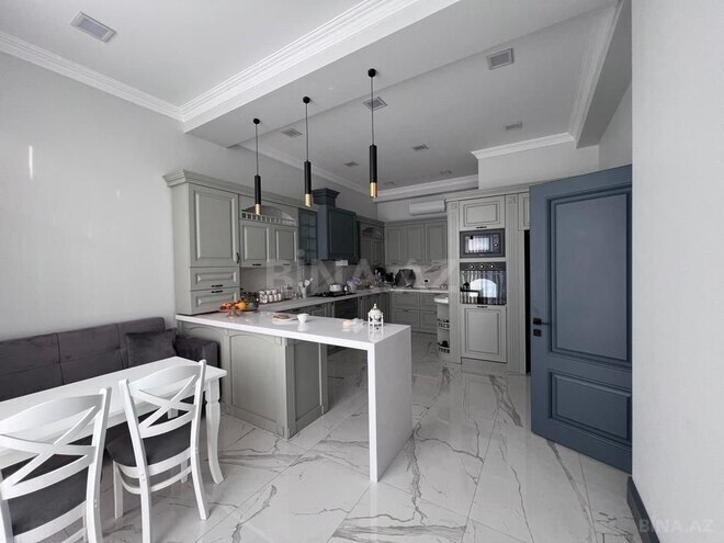 6 otaqlı həyət evi/bağ evi - Şüvəlan q. - 400 m² (12)