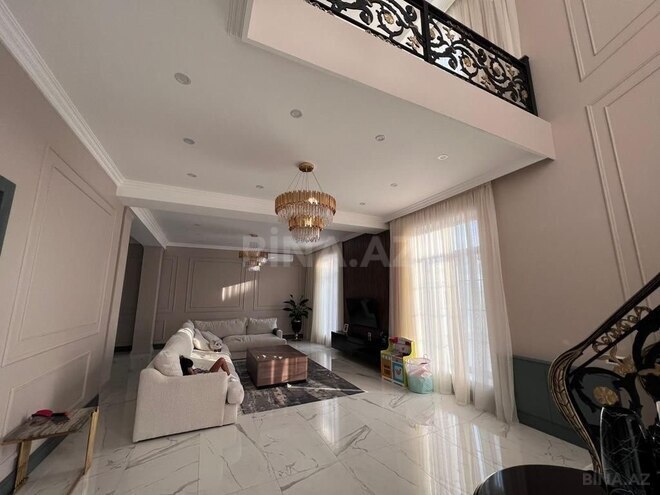 6 otaqlı həyət evi/bağ evi - Şüvəlan q. - 400 m² (10)