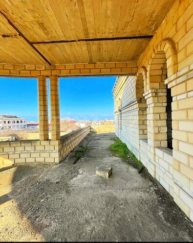 10 otaqlı həyət evi/bağ evi - Novxanı q. - 1208 m² (7)