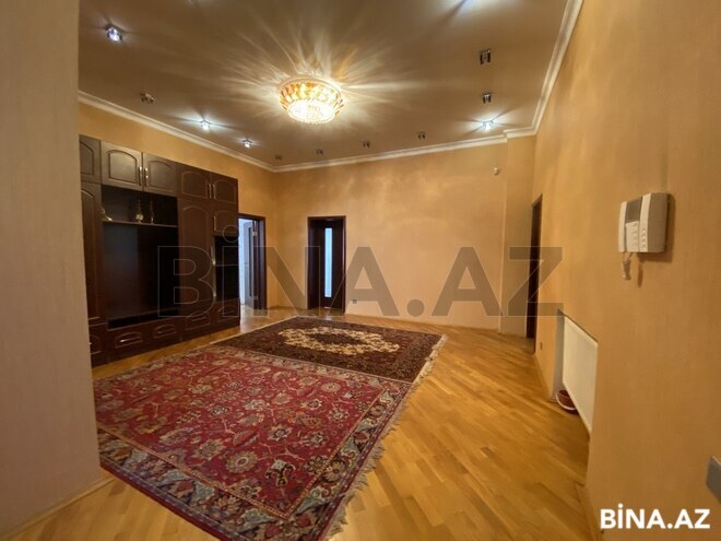 7 otaqlı həyət evi/bağ evi - Bakıxanov q. - 800 m² (18)