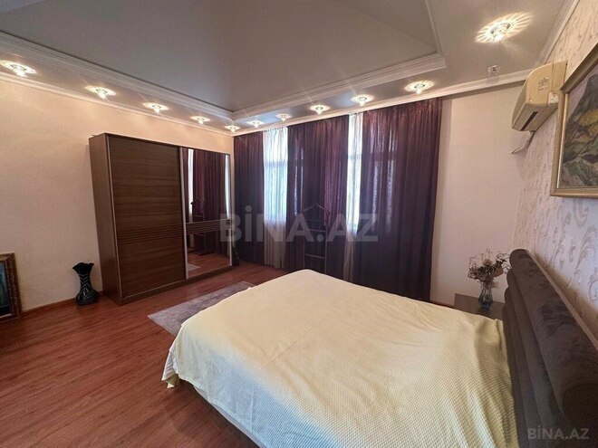 5 otaqlı həyət evi/bağ evi - Novxanı q. - 400 m² (21)