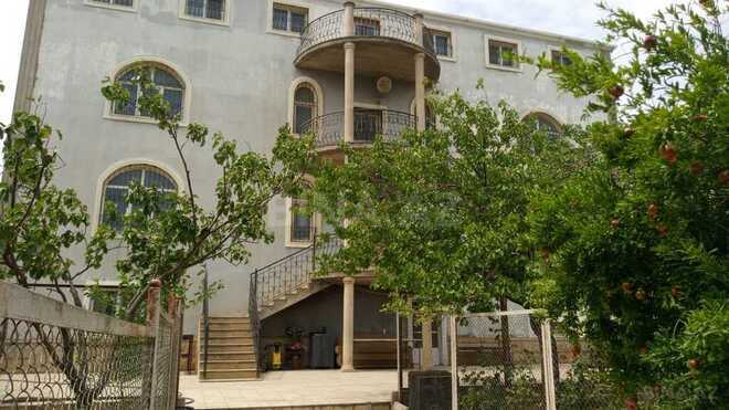 11 otaqlı həyət evi/bağ evi - Badamdar q. - 500 m² (1)