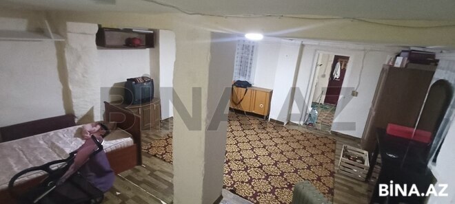 5 otaqlı həyət evi/bağ evi - Novxanı q. - 200 m² (23)