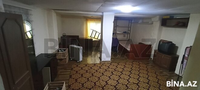 5 otaqlı həyət evi/bağ evi - Novxanı q. - 200 m² (22)