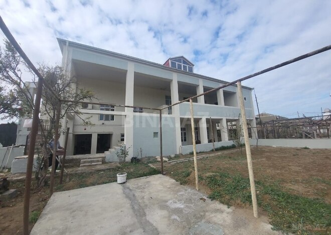 9 otaqlı həyət evi/bağ evi - Buzovna q. - 270 m² (23)