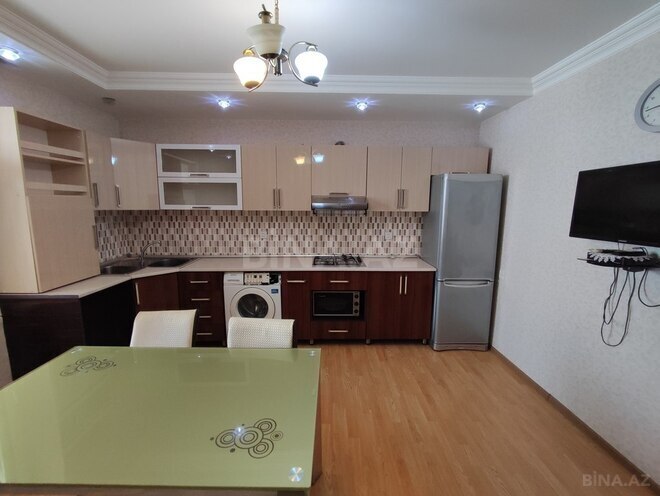 4 otaqlı həyət evi/bağ evi - Məmmədli q. - 214 m² (13)