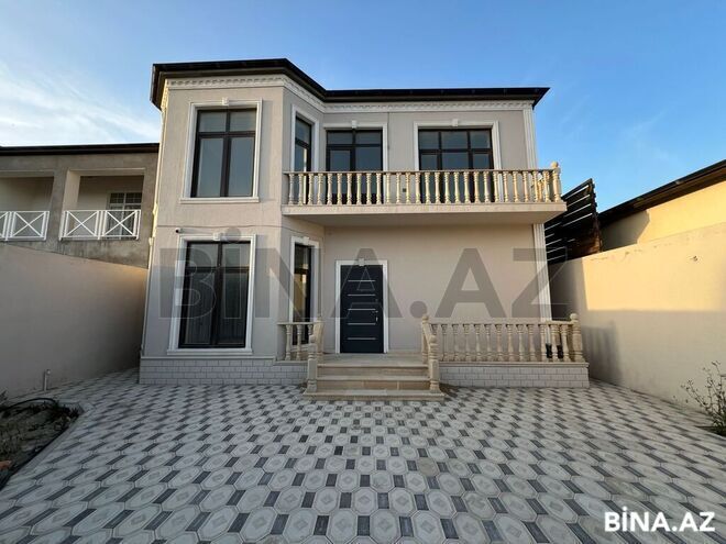 5 otaqlı həyət evi/bağ evi - Şüvəlan q. - 250 m² (1)