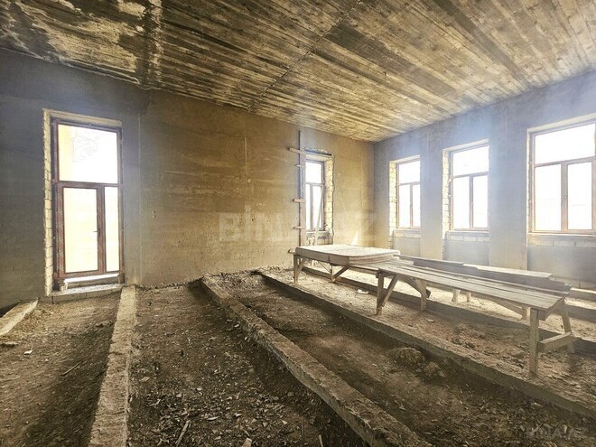 10 otaqlı həyət evi/bağ evi - Ağ şəhər q. - 1000 m² (13)