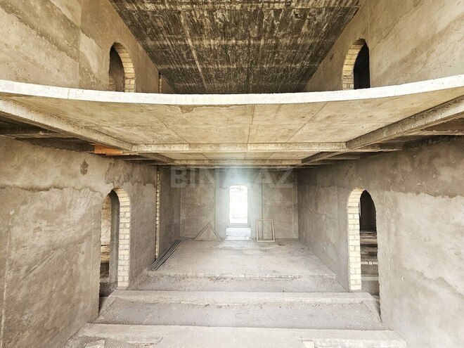 10 otaqlı həyət evi/bağ evi - Ağ şəhər q. - 1000 m² (15)
