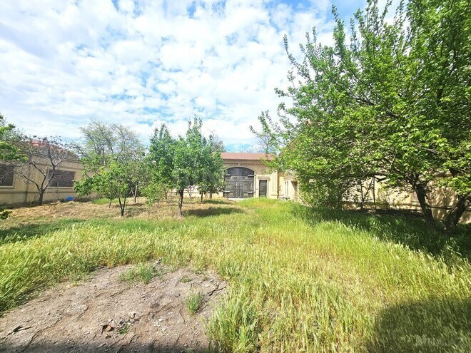 10 otaqlı həyət evi/bağ evi - Ağ şəhər q. - 1000 m² (5)