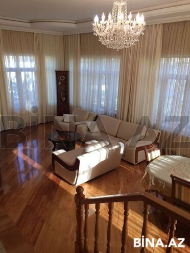 11 otaqlı həyət evi/bağ evi - Novxanı q. - 350 m² (2)