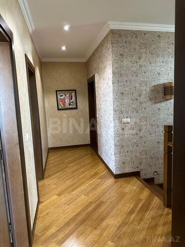5 otaqlı həyət evi/bağ evi - Görədil q. - 250 m² (20)