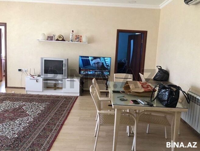 5 otaqlı həyət evi/bağ evi - Novxanı q. - 200 m² (18)