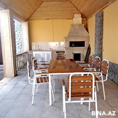 1 otaqlı həyət evi/bağ evi - Şüvəlan q. - 140 m² (19)