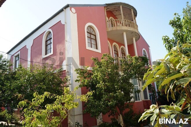 5 otaqlı həyət evi/bağ evi - Badamdar q. - 450 m² (1)