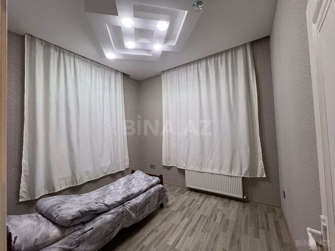 7 otaqlı həyət evi/bağ evi - Şüvəlan q. - 350 m² (16)