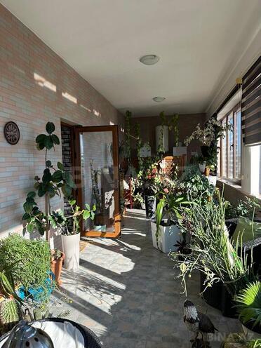 9 otaqlı həyət evi/bağ evi - Abşeron r. - 300 m² (15)