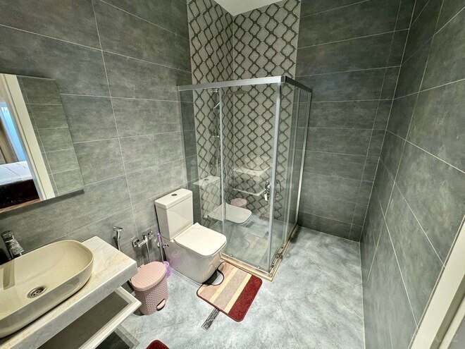 4 otaqlı həyət evi/bağ evi - Mərdəkan q. - 200 m² (30)