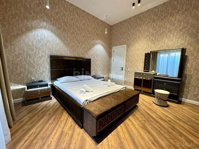 4 otaqlı həyət evi/bağ evi - Mərdəkan q. - 200 m² (24)